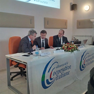 “AGROALIMENTARE ABRUZZESE, PIÙ AGGREGAZIONI PER CRESCERE E COMPETERE"