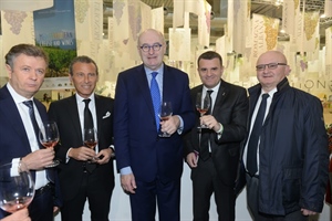VINITALY, IN FIERA L’«ECCELLENZA SOSTENIBILE» DELLE 480 CANTINE COOPERATIVE ITALIANE
