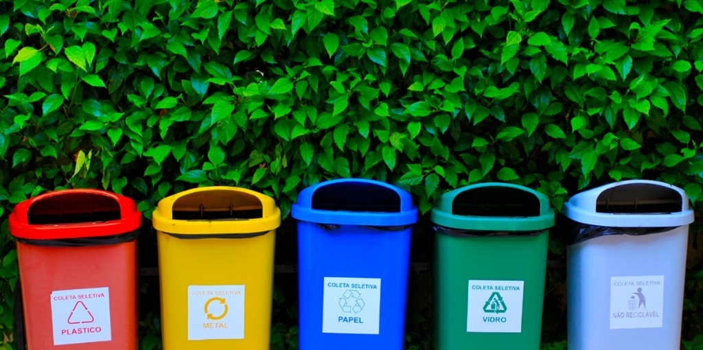 Manovra, «Sui rifiuti un importante risultato che abbatte la burocrazia...