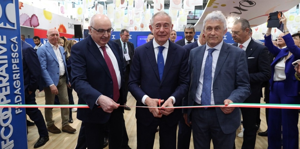 Vinitaly, Confcooperative, a 10 anni dalla ratifica dell’accordo CETA,...