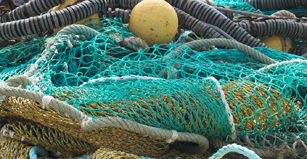 Rifiuti raccolti e prodotti in mare, progetti per i pescatori e a tutela dell’ambiente 